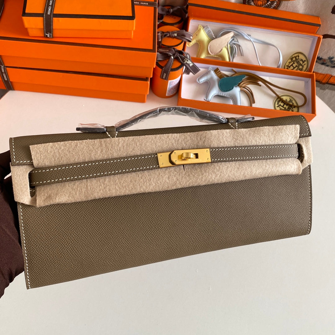 HM Kelly Cut 31 Etoupe Epsom Leather Gold Hardware 229054