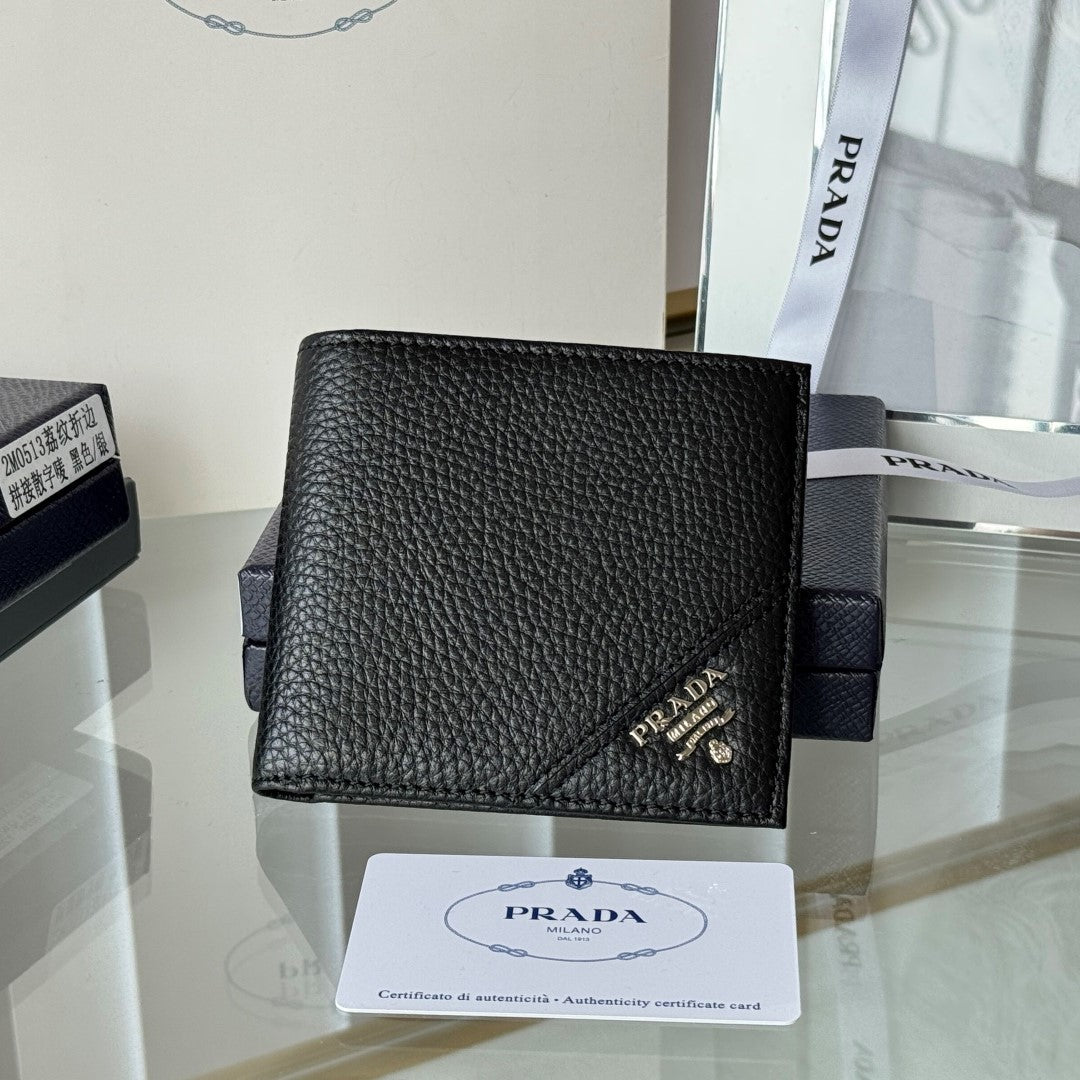 Pra 2M0513 Logo-Stamp Wallet 11cm Black lychee-grained cowhide