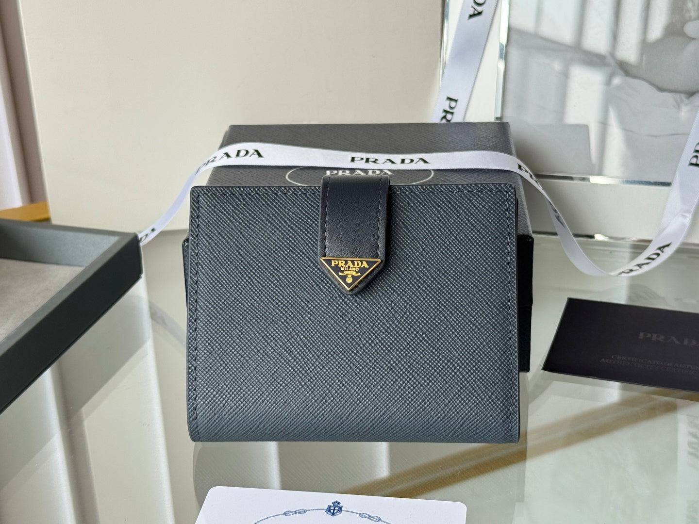 Pra 1MV204 Small Wallet Grey Saffiano & Smooth Leather