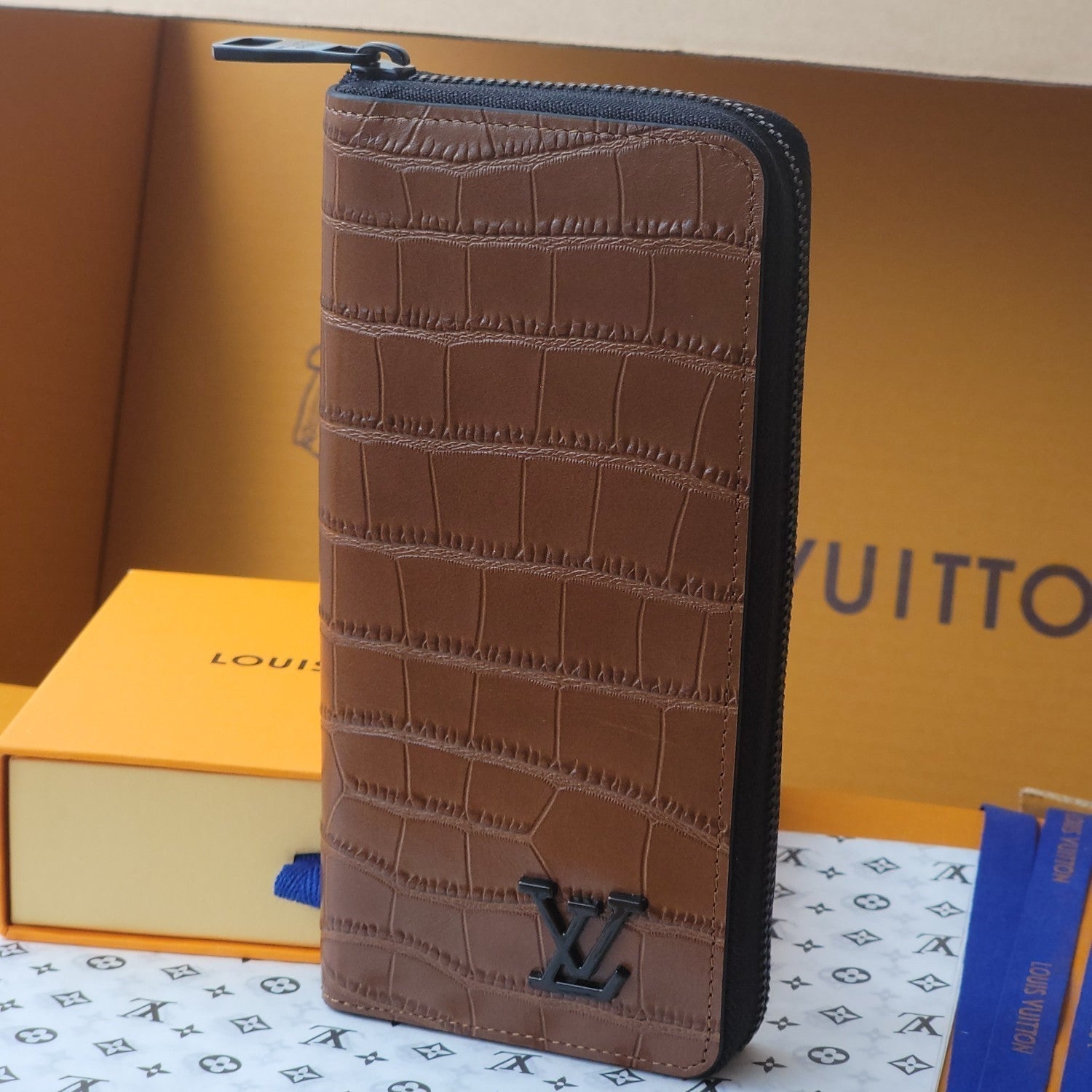 LV M81830Zippy Vertical Wallet Brown Crocodile Leather (Copy)