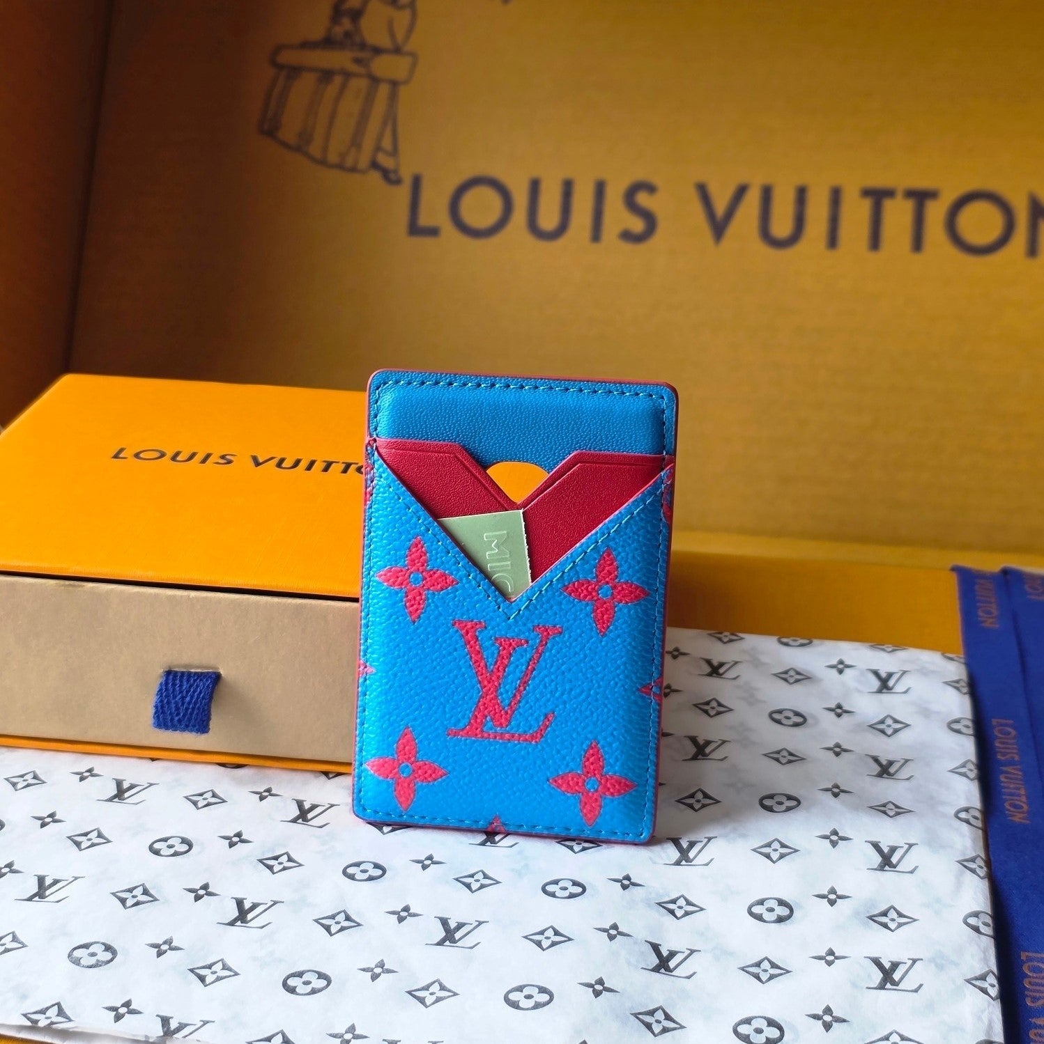 LV M15034 Porte-Cartes Magnet Blue Red Monogram Glow Canvas & Cowhide