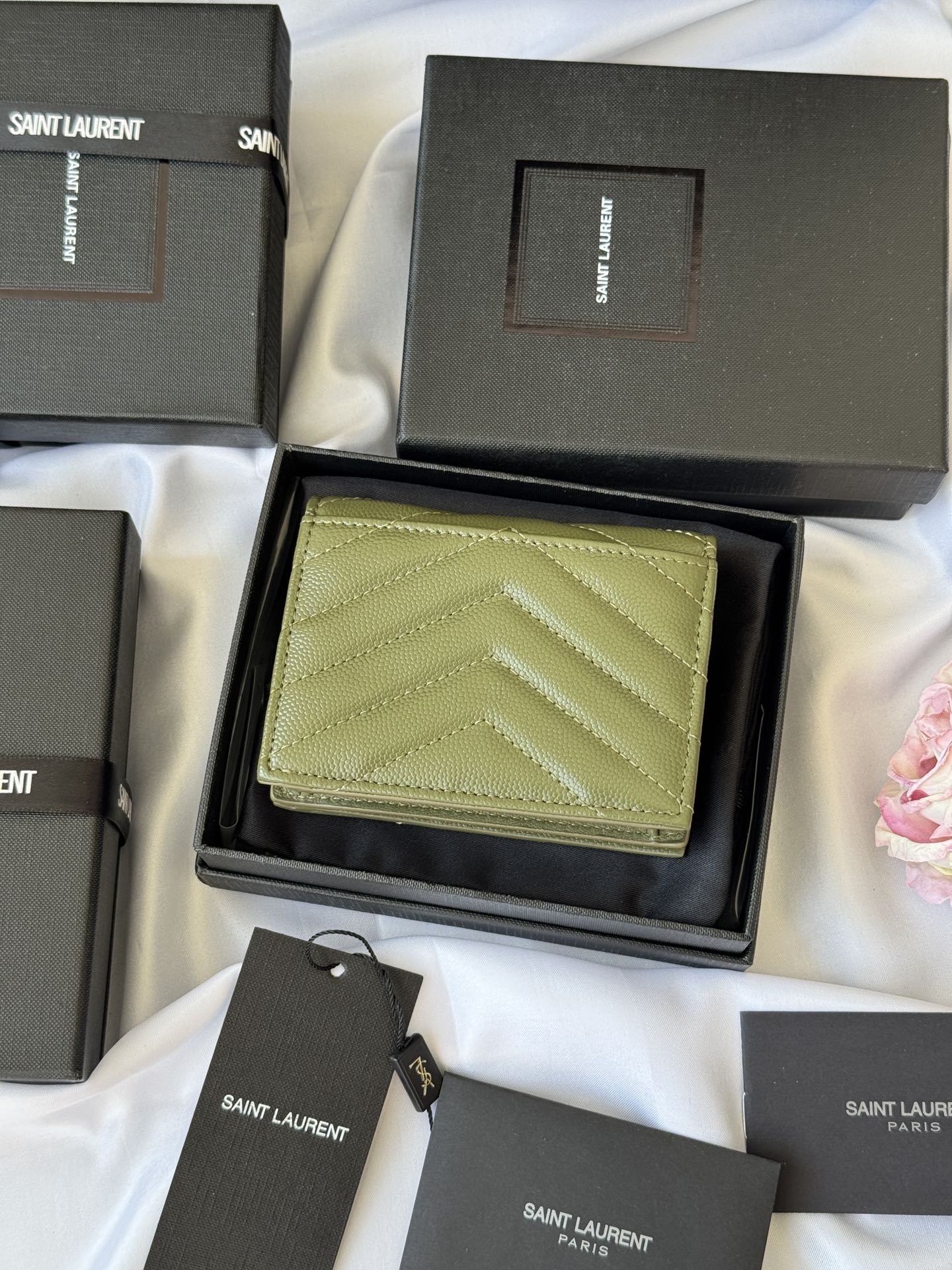 YSL Wallet Green Gold Cowhide 240588