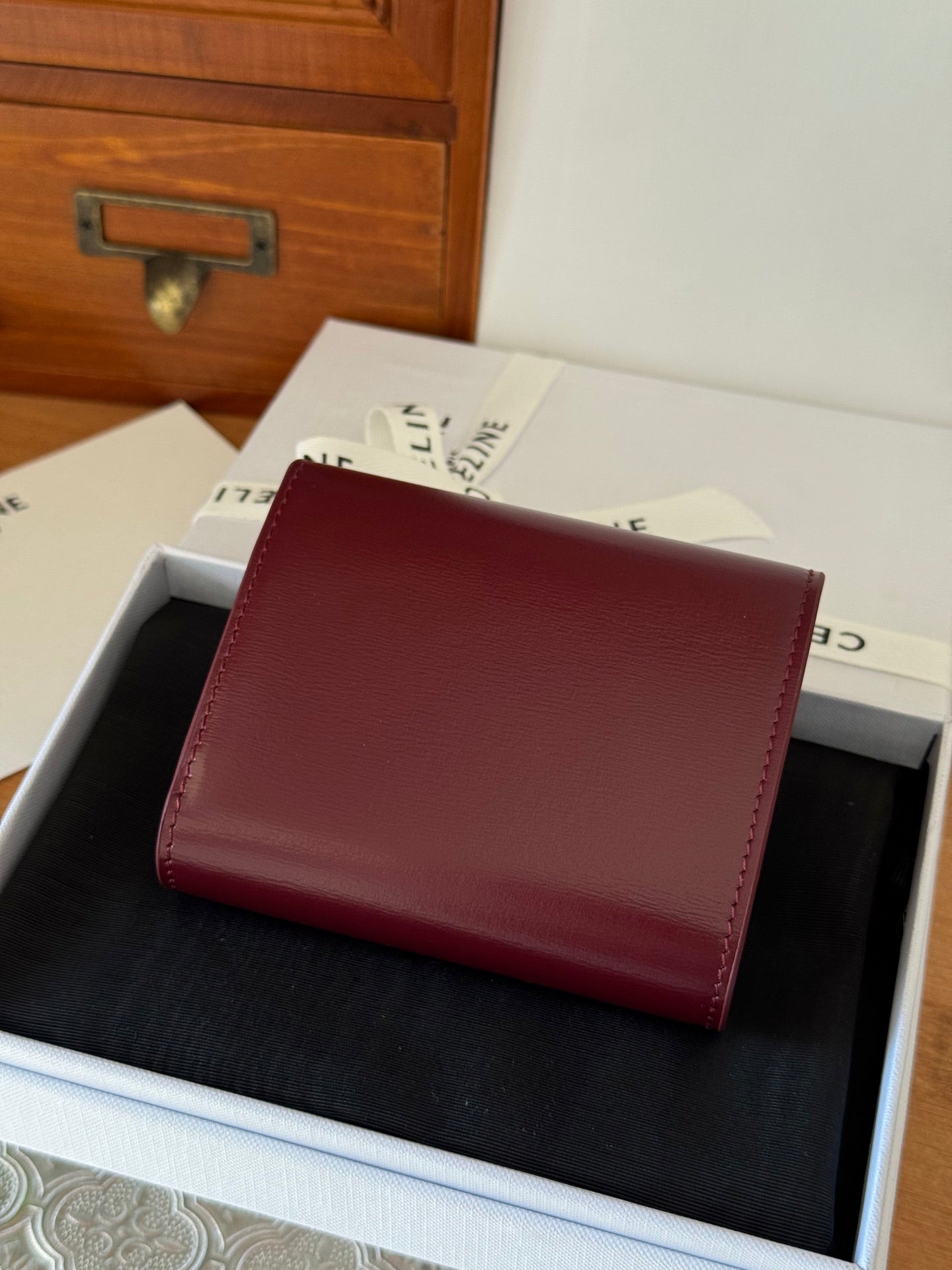 TRIOMPHE 10 CALFSKIN WALLET BURGUNDY