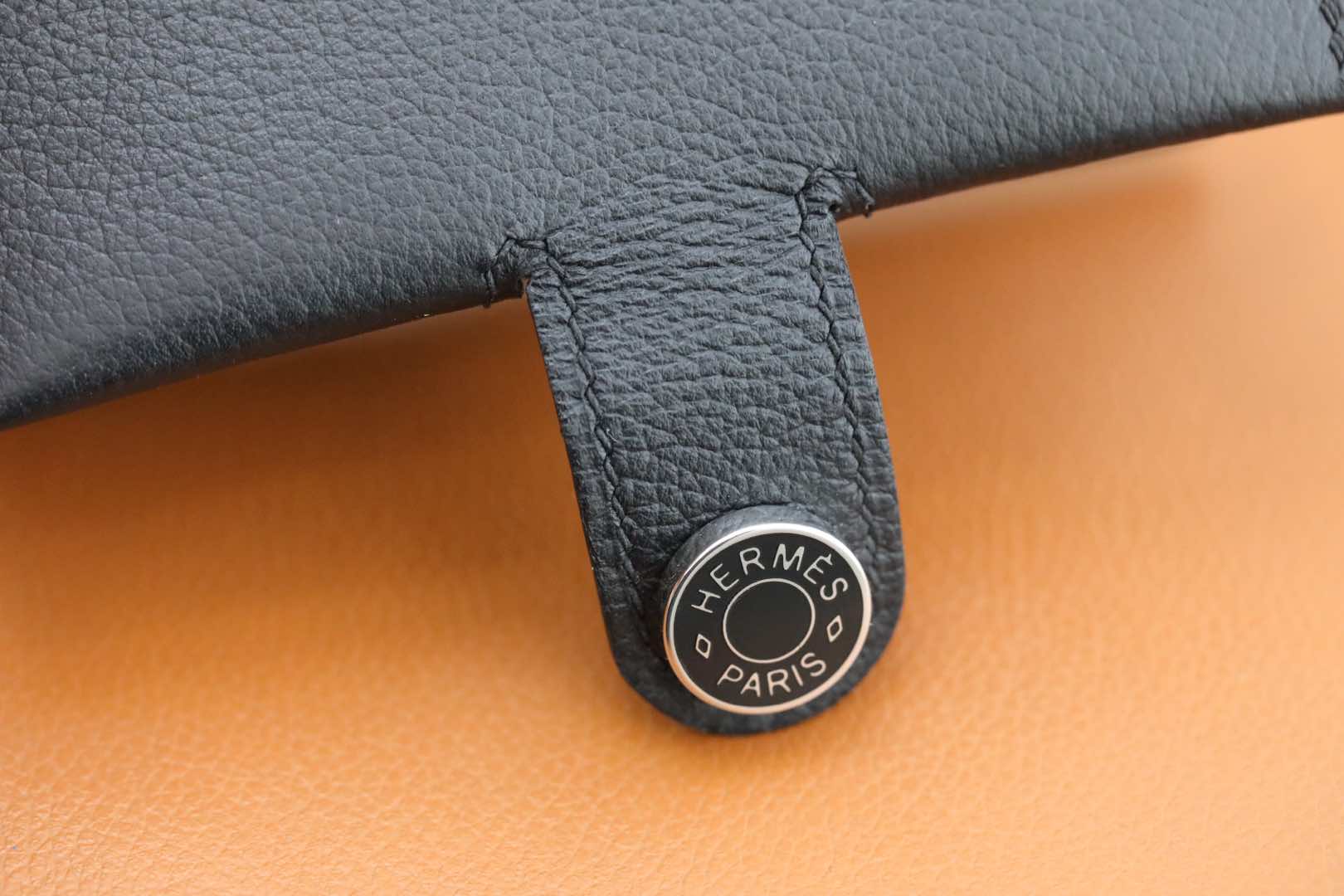 HM R.M.SCard Holder Black Togo Leather 284476