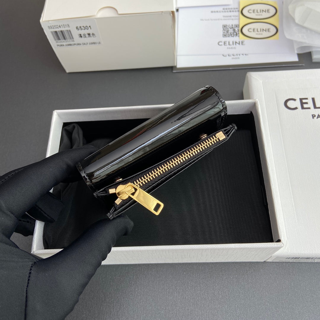 TRIOMPHE Compact Wallet With Coin Purse Black Patent Leather